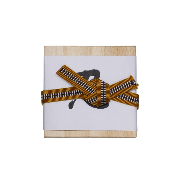 Real Ninja Shooting Stars Shuriken (Two Ninja Stars, Wooden Box) - Image 3